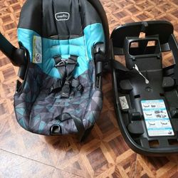 Evenflo Baby Car Seat - Rated For 4+ lbs