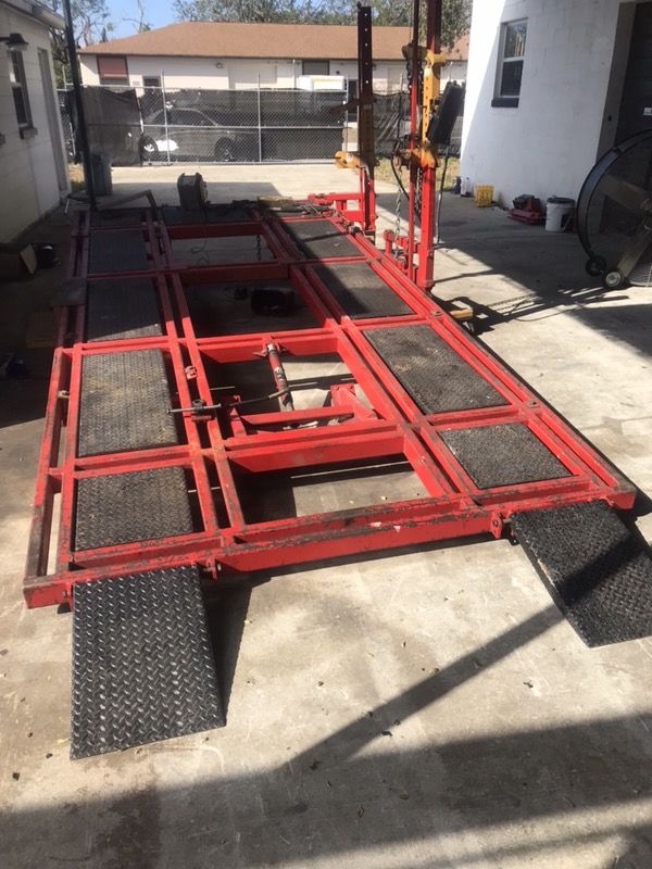 2 Frame machine for sale auto body