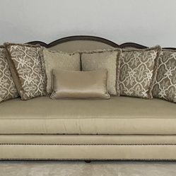 Lexington Sofa 
