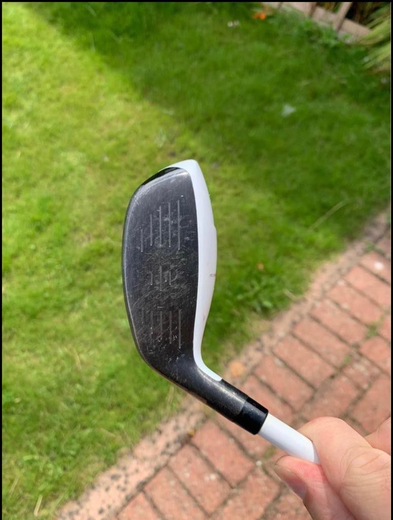 TaylorMade Men's Rescue Club Right Handed