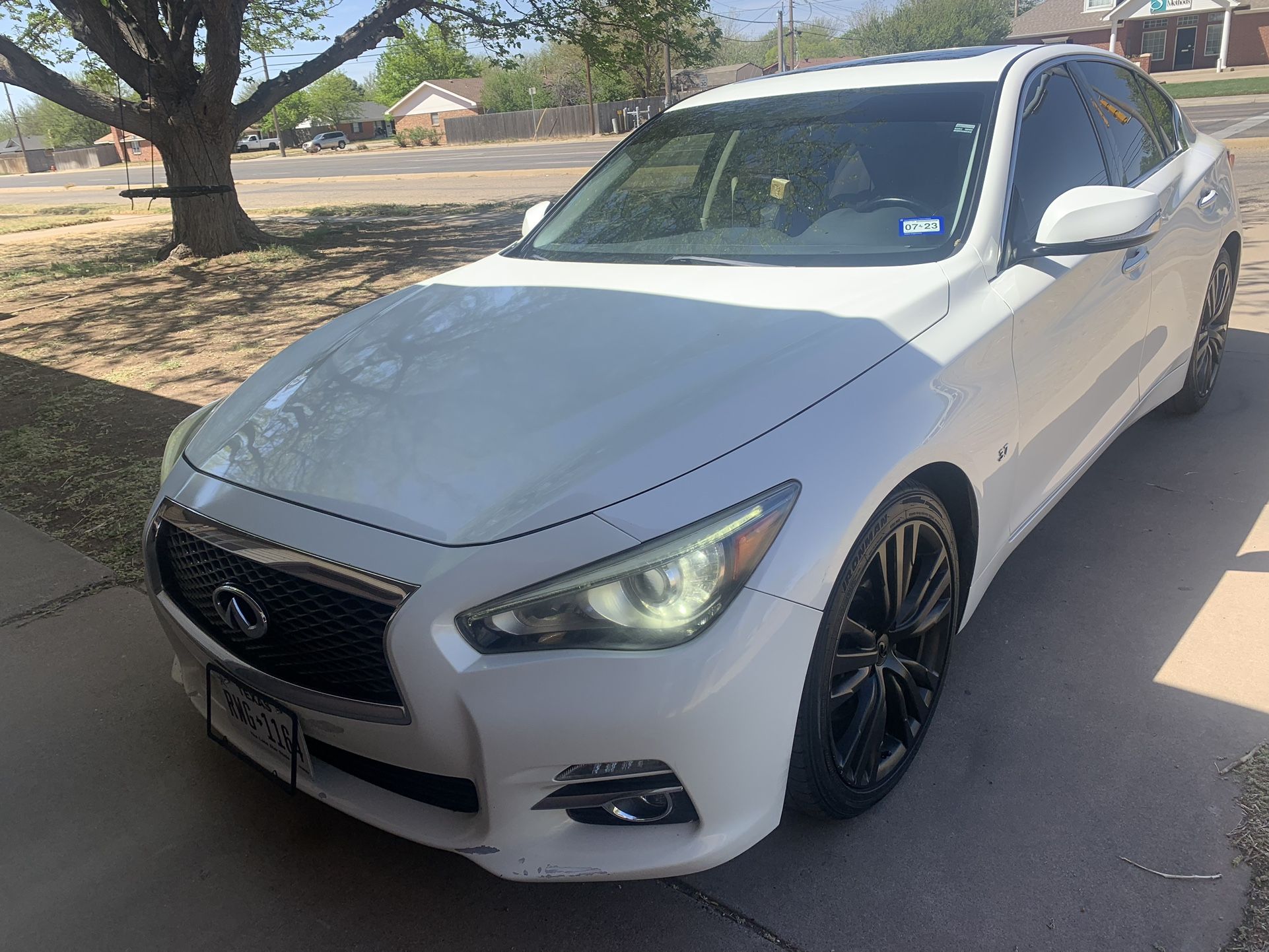 2014 Infiniti Q50