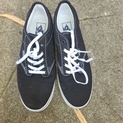 Womans Van's 7.5