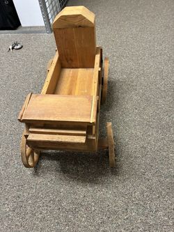 Handmade chuck Wagon