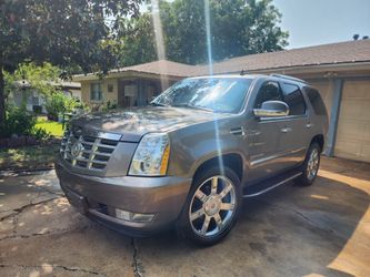 4SALE CADILLAC ESCALADE 2012