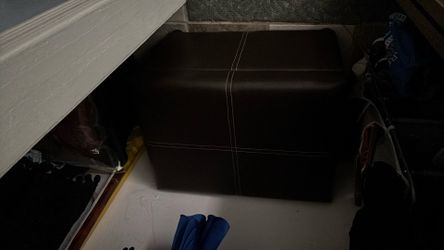 l Ottoman Brown Faux Leather 24”Wx17”D X17