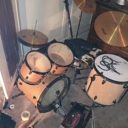 Ludwig Evans Drum Set