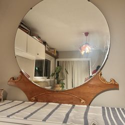 Round Antique Mirror