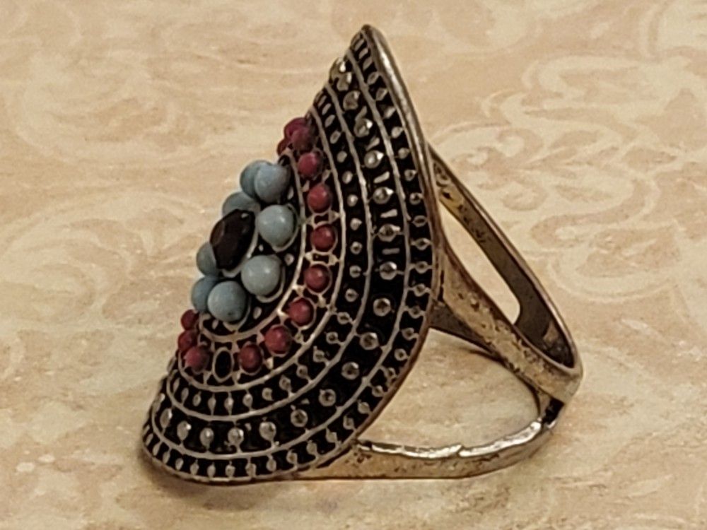VINTAGE STYLE STATEMENT RING