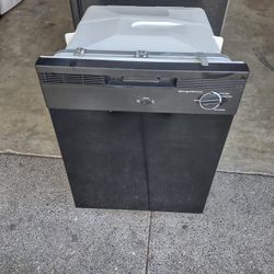 FRIGIDAIRE DISHWASHER 