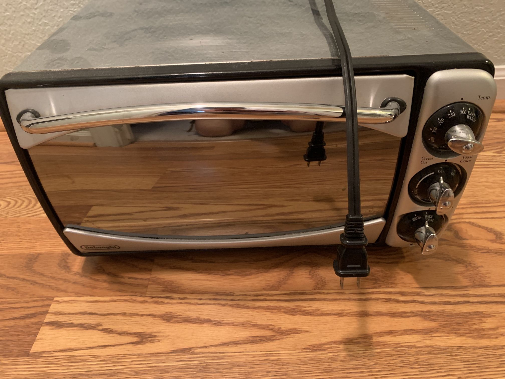 DeLonghi Toaster Oven – Fully Working