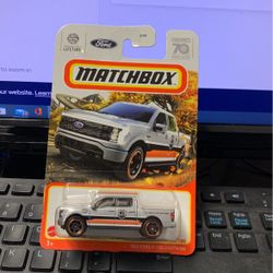 Matchbox 2022 Ford F-150 Lighting Special Edition