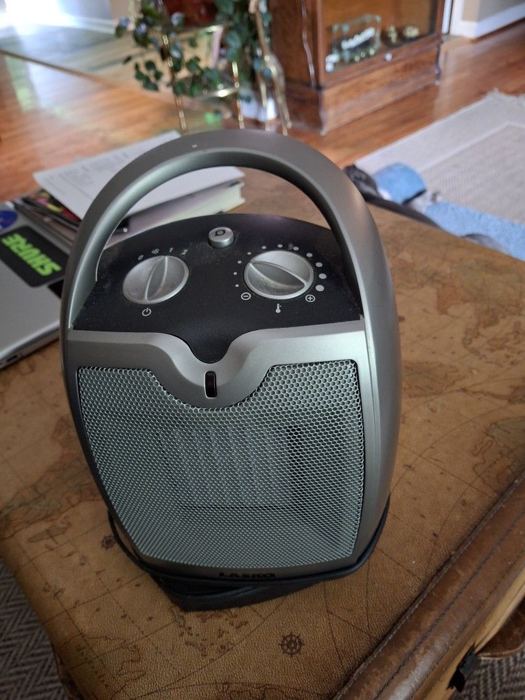 13x8 Lasko Portable Heater