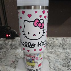 Hello Kitty New Tumbler 40oz