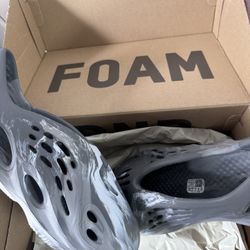 Yeezy Foam Runner