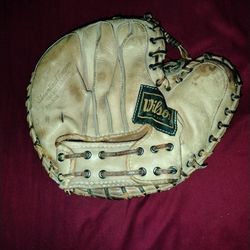 1941 Wilson Glove