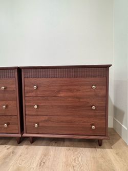 Night stands