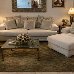 Four piece white upholstered living room sofa set