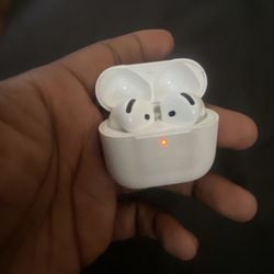 APPLE AIRPOD 4