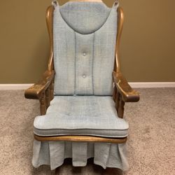 Rocking chair