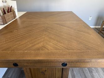 Dining  table