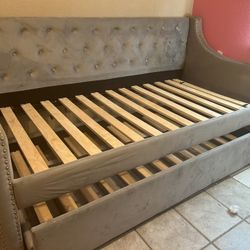 Day Bed /Bunk Bed