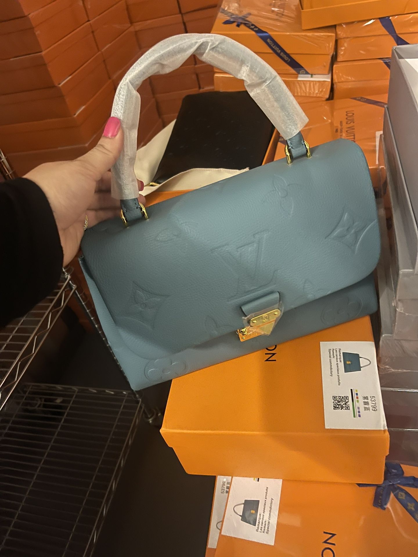 Louis Vuitton Duffle Bag for Sale in Brooklyn, NY - OfferUp