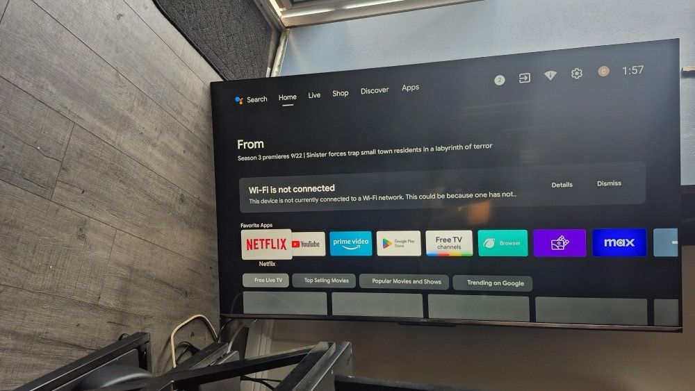 HISENSE 65 IN TV