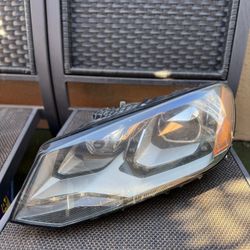 Genuine VW Touareg 7P5 Headlight OEM Light Left 7P1941751A