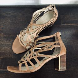 Adrienne Vittadini Camel Tan Leather Heels Sandals 