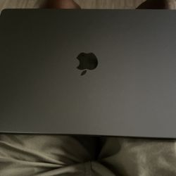 MacBook Pro A2485 For Parts Only 