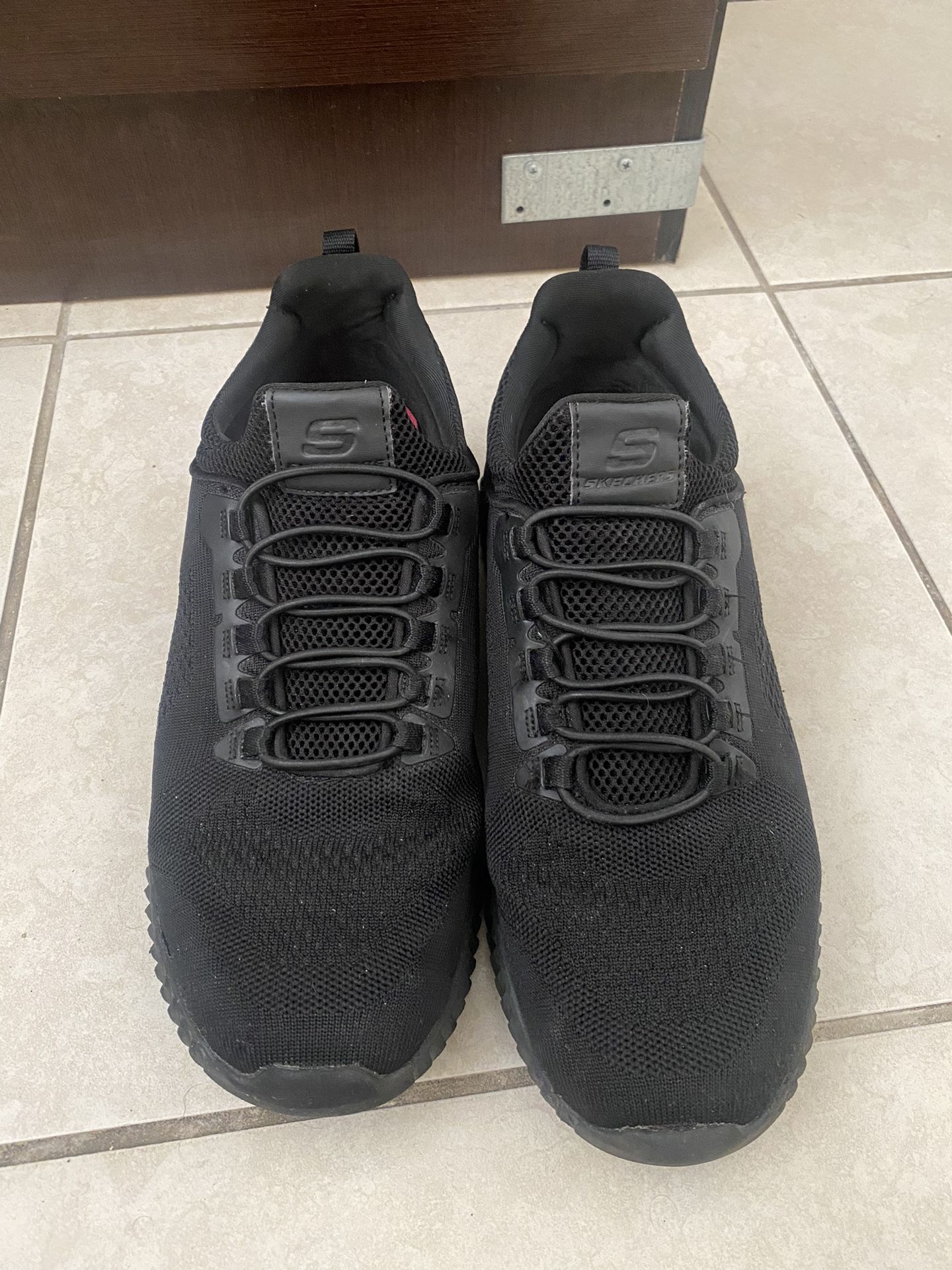 Skechers Slip Resistant Work Shoes