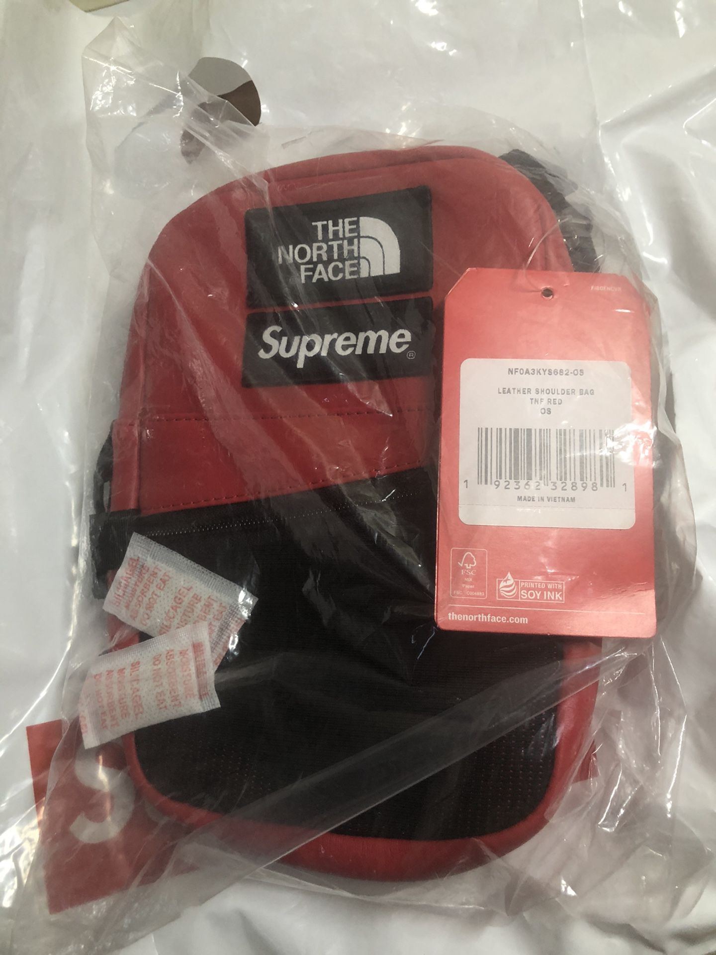 Supreme x The North Face Leather Shoulder Bag