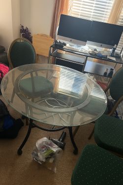 Classic Round Dining Table,,4 Gold And Green Metal Chairs With Deep Cushion