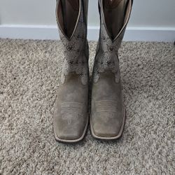 Womens Ariat Boots