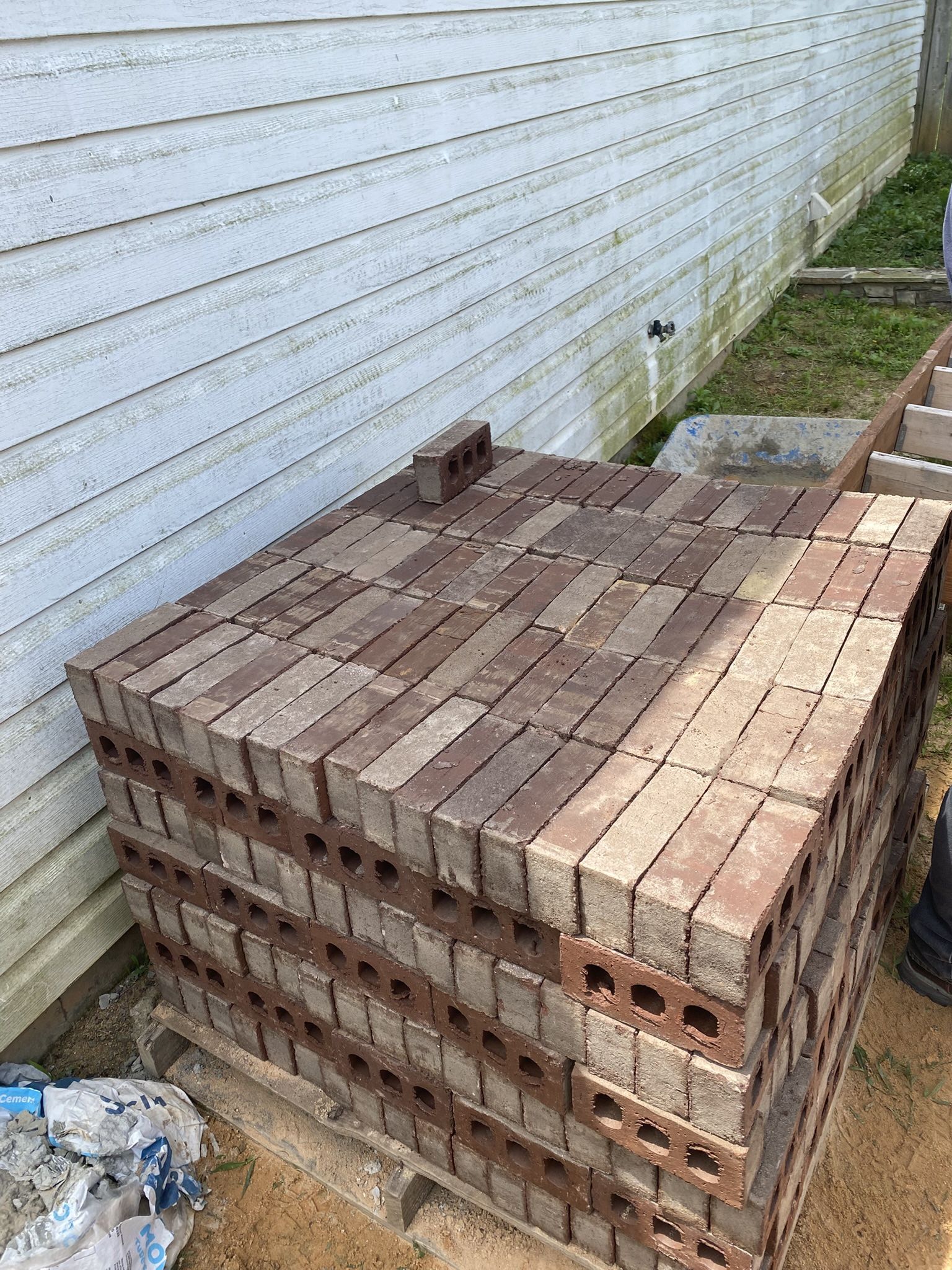 600 Brick