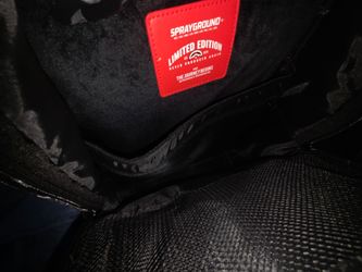Sprayground shark black