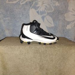 New Nike Hurricane Baseball Cleats