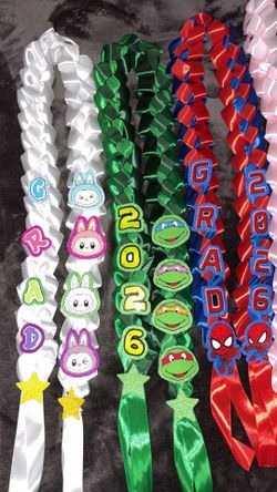 Graduation leis