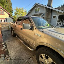 2005 Ford 150 Lariat 