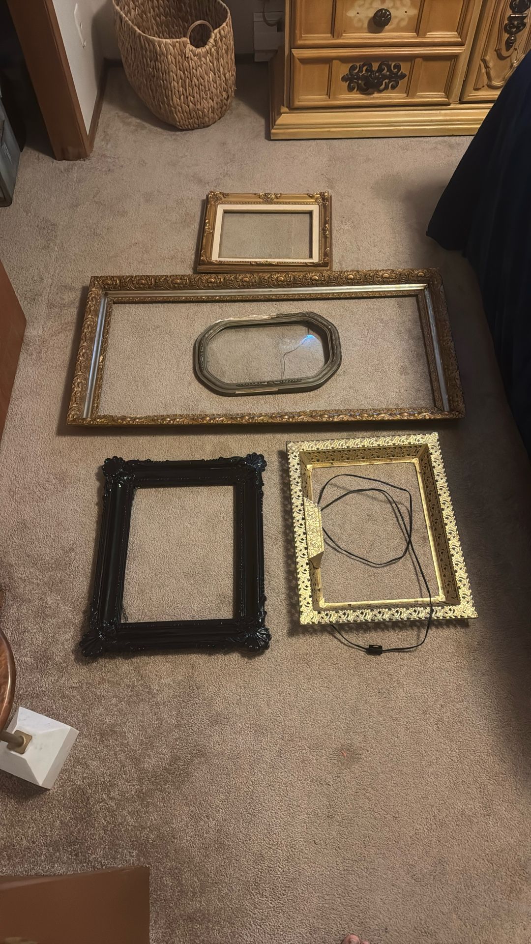 Antique/vintage frames