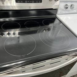 Stainless Steel Electric Stove Kenmore In Great Condition And 3 Months Warranty 