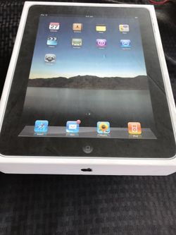 Apple ipad 1 32gb ( make an offer)