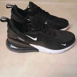 Nike Air Max 27c 