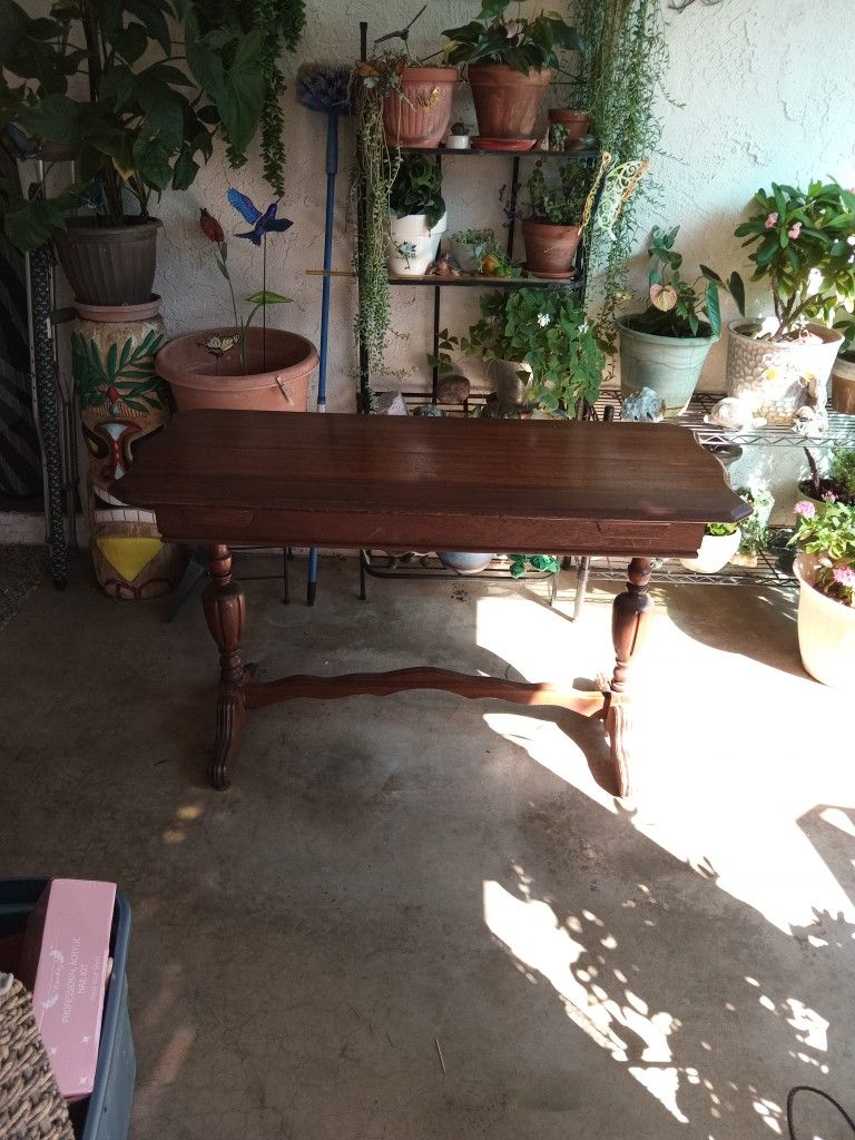 Antique Table in Really Good Condition