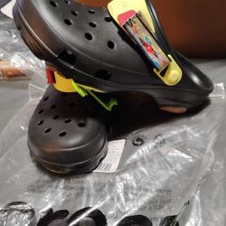 New - CROCS black& yellow Men Size 11