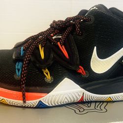 Nike Youth Size 5.5Y Womens 7 Kyrie Irving 5 Friends AQ2456-006 Multicolor
