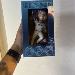 Max Muncy 2024 And 2020 Dodgers Wolrd Series Champion