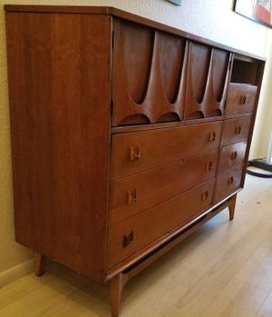 Broyhill Brasilia Magna Mid Century Modern Dresser For Sale In