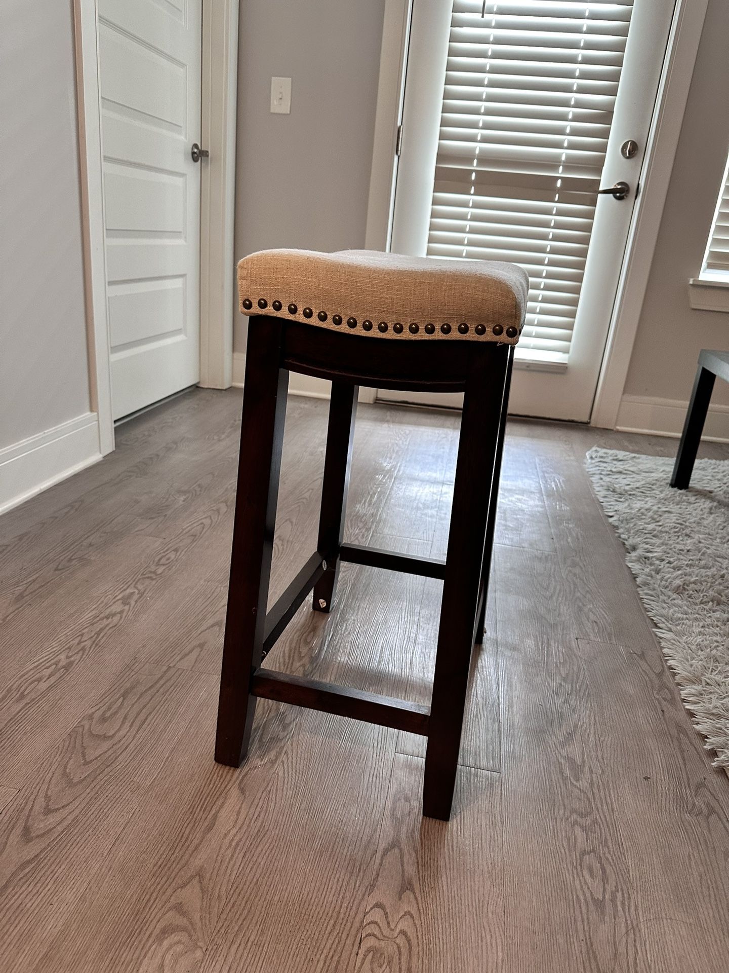 Bar Stools Set