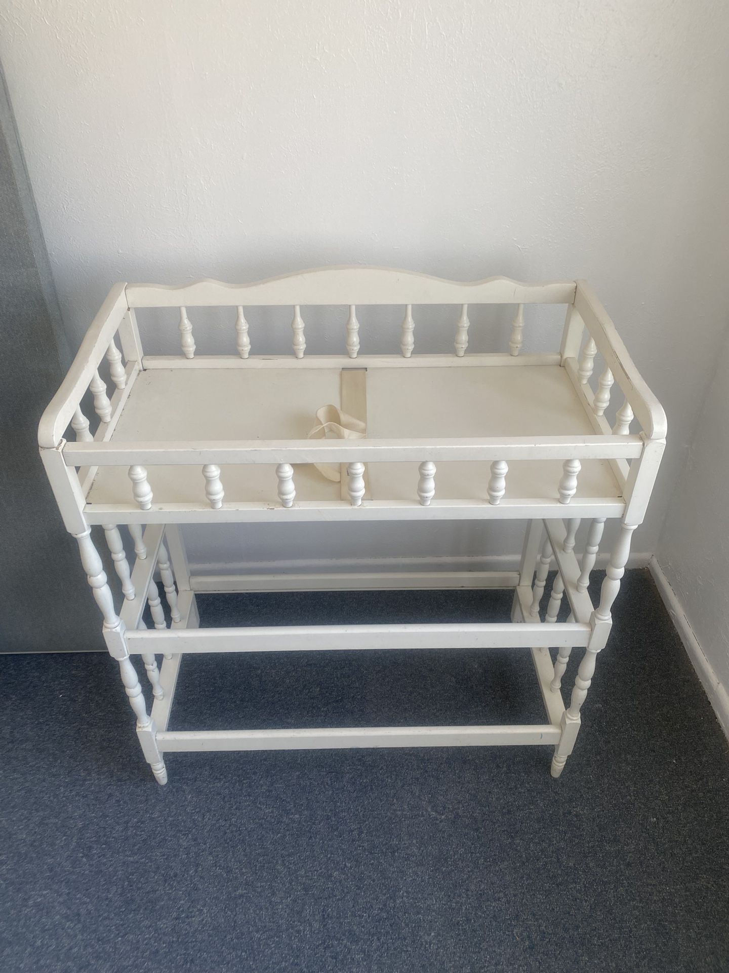 Basenet Baby’s Station